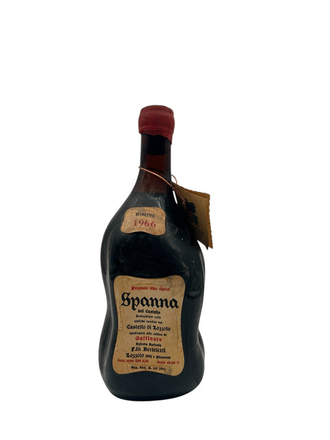 Flaske af Spanna del Castello rødvin fra 1966