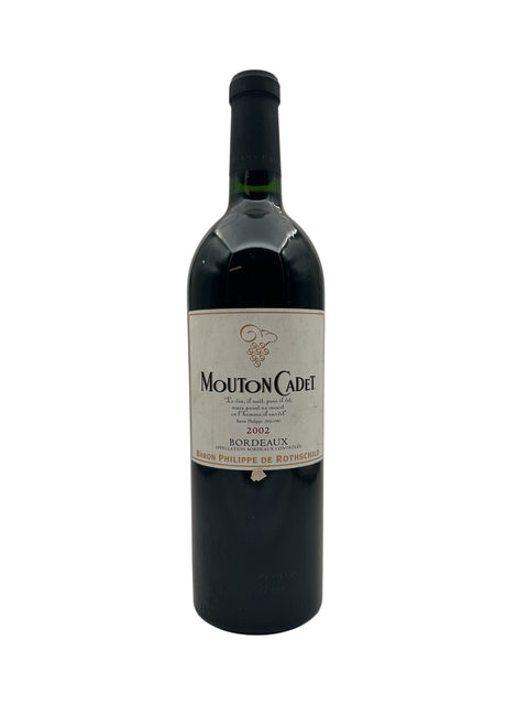 Flaske af Mouton Cadet Baron Philippe de Rothschild årgang 2002