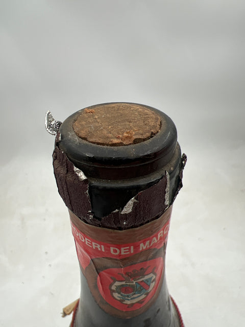 Barolo Marchesi di Barolo 1967 capsuleprobleem