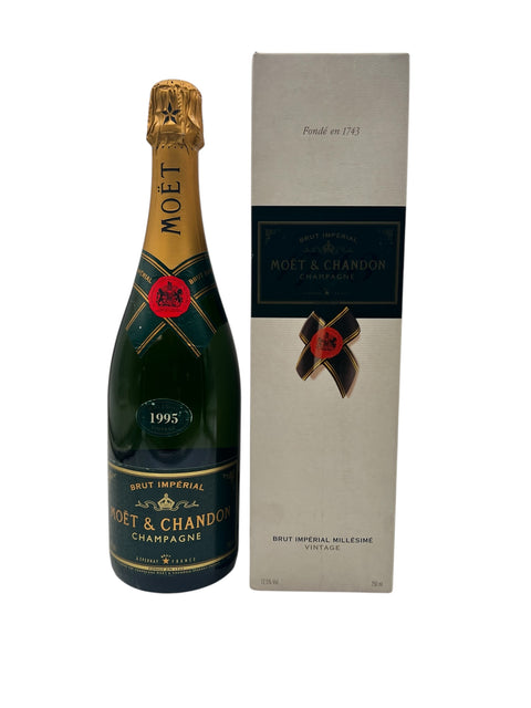 Moët & Chandon Brut Impérial 1995 champagneflaske og æske