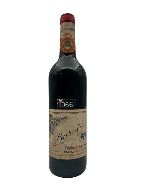 Flaske af Barolo Fratelli Barale 1966 rødvin