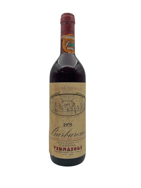Barbaresco Cantina Vignaioli 1975 flaske med etiket