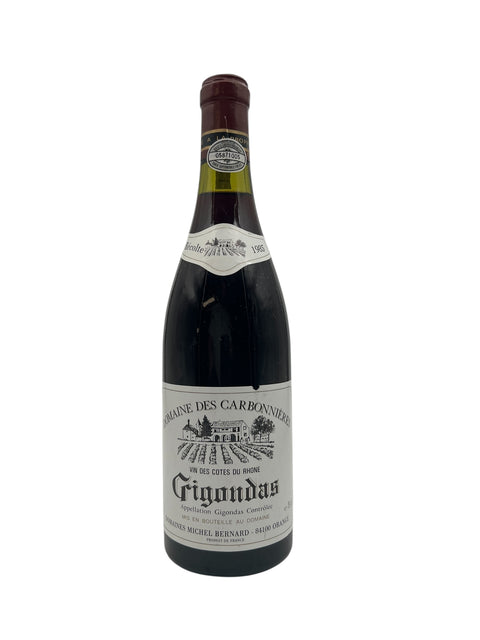 Flaske af Gigondas Domaine des Carbonnieres 1985 rødvin