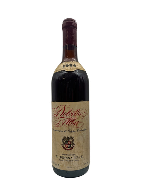 Flaske af Dolcetto d'Alba fra 1984 af A. Lignana