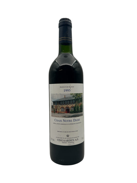 Flaske af Chais Notre Dame Vingaarden 1995 rødvin