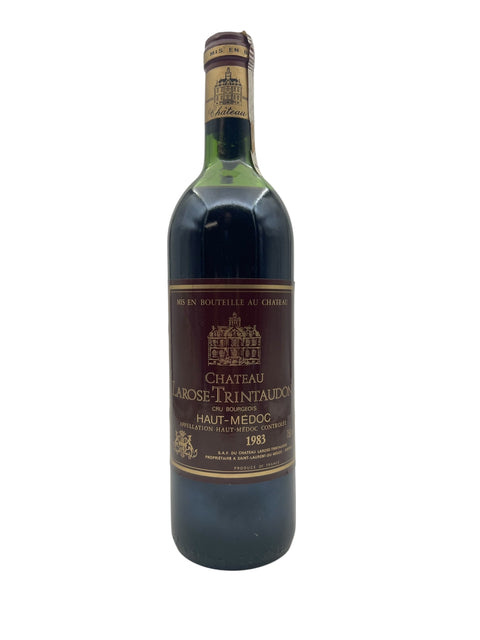 Flaske af Chateau Larose-Trintaudon 1983 rødvin
