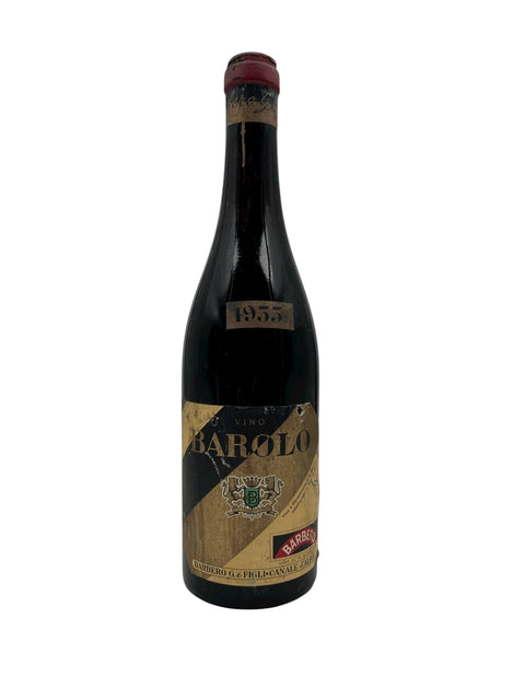 Flaske af Barolo Barbero 1955 med vintage etiket