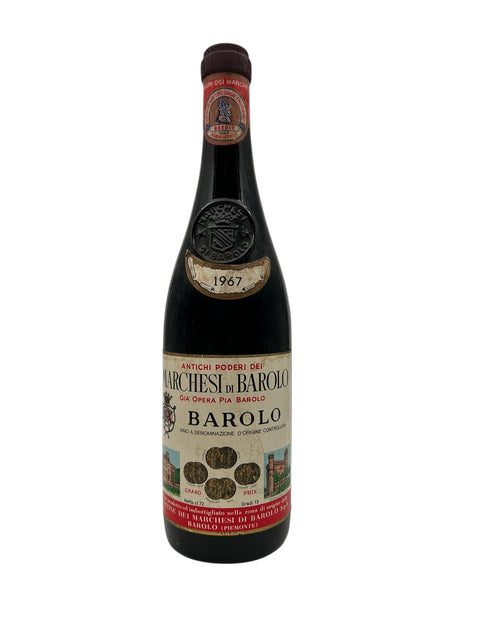 Flaske af Barolo Marchesi di Barolo 1967