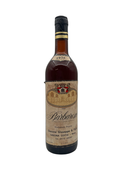 Flaske af Barbaresco Giacone Giuseppe 1975 rødvin
