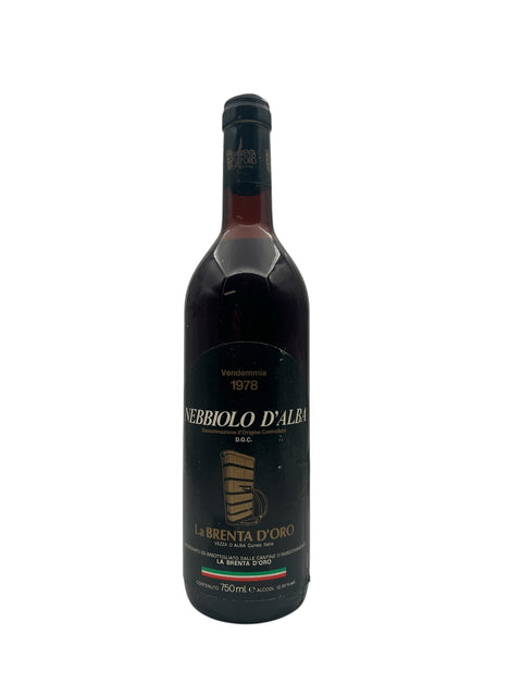 Nebbiolo d'Alba La Brenta d'Oro vinflaske fra 1978
