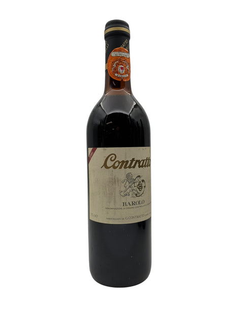 Flaske af Barolo Contratto 2010 rødvin