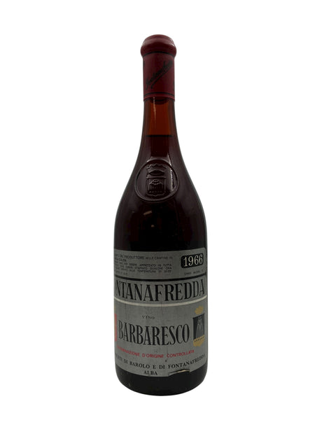 Flaske af Barbaresco Fontanafredda 1966 rødvin