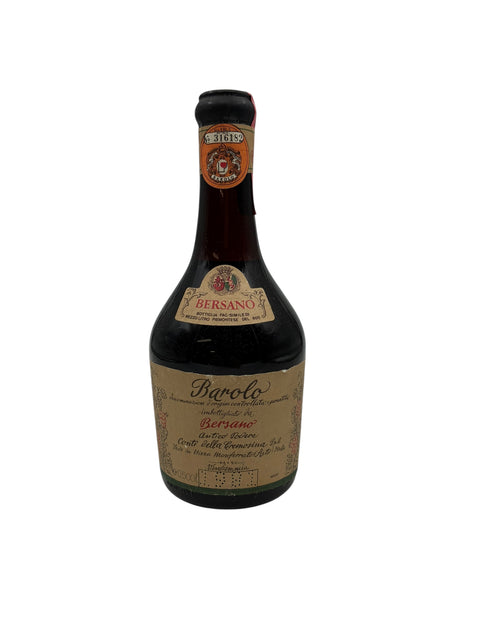 Fles rode wijn Barolo Bersano 1961
