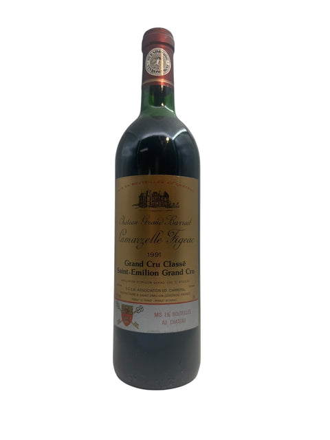 Flaska Lamazelle Figeac Chateau Grand Barrail 1991 rött vin