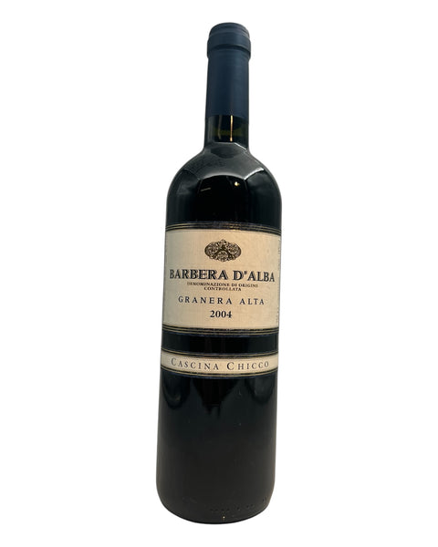 Fles rode wijn Barbera d'Alba Cascina Chicco 2004