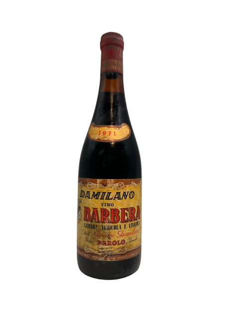 Fles Barbera Damilano vintage 1971