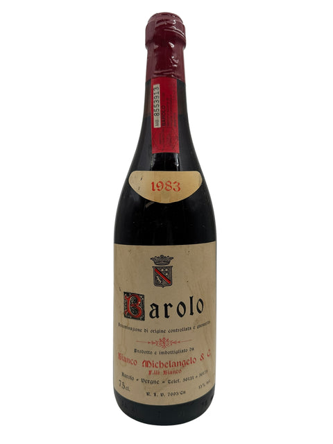 Flaske af Barolo rødvin fra 1983 af Bianco Michelangelo
