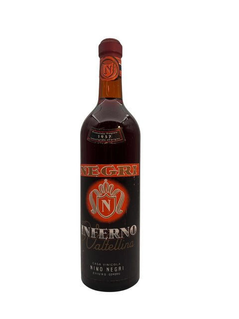 Fles Inferno Nino Negri 1957 rode wijn