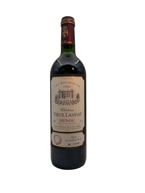 Fles rode wijn Château Vieux Landat 1995 uit Médoc